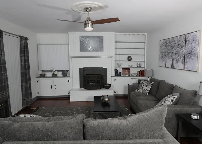 Fantastic Gem Minutes From Campus/stadium, Capitol Ferienhaus Tallahassee