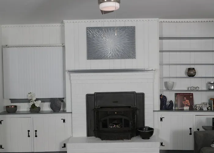 Fantastic Gem Minutes From Campus/stadium, Capitol * Tallahassee